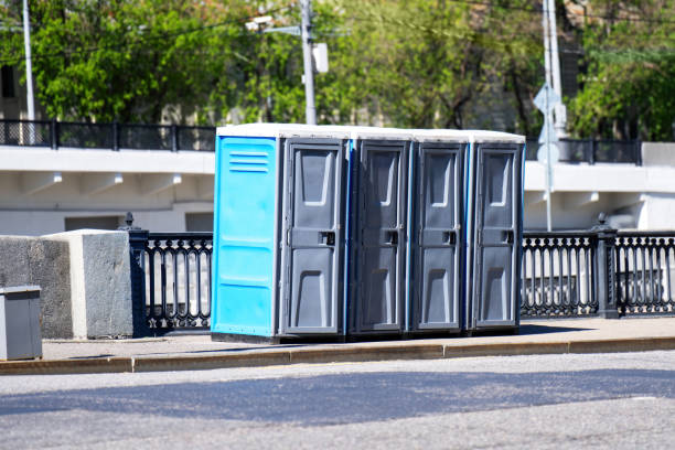 Portable Toilet Options We Offer in Marlborough, MO